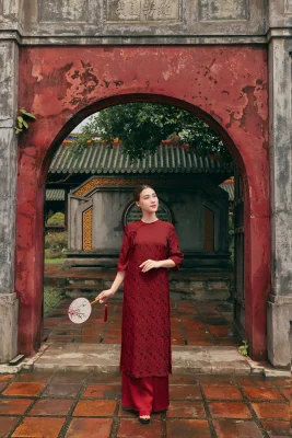 Thuê Áo Dài Tết Giá Bao Nhiêu?